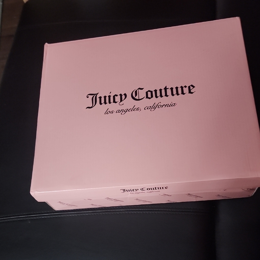 Juicy Couture Pink Box